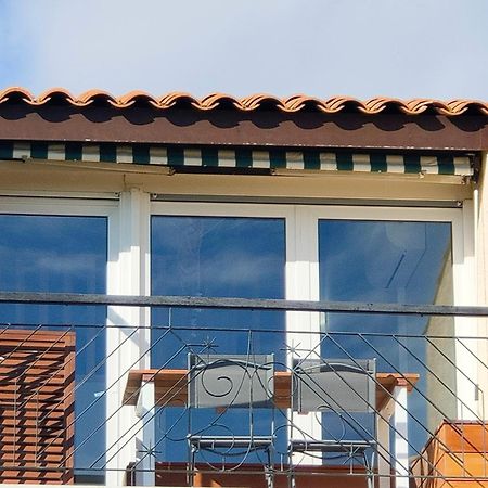 Appartement Vue D'Or Les Pieds Dans L'Eau La Londe-les-Maures Exterior foto