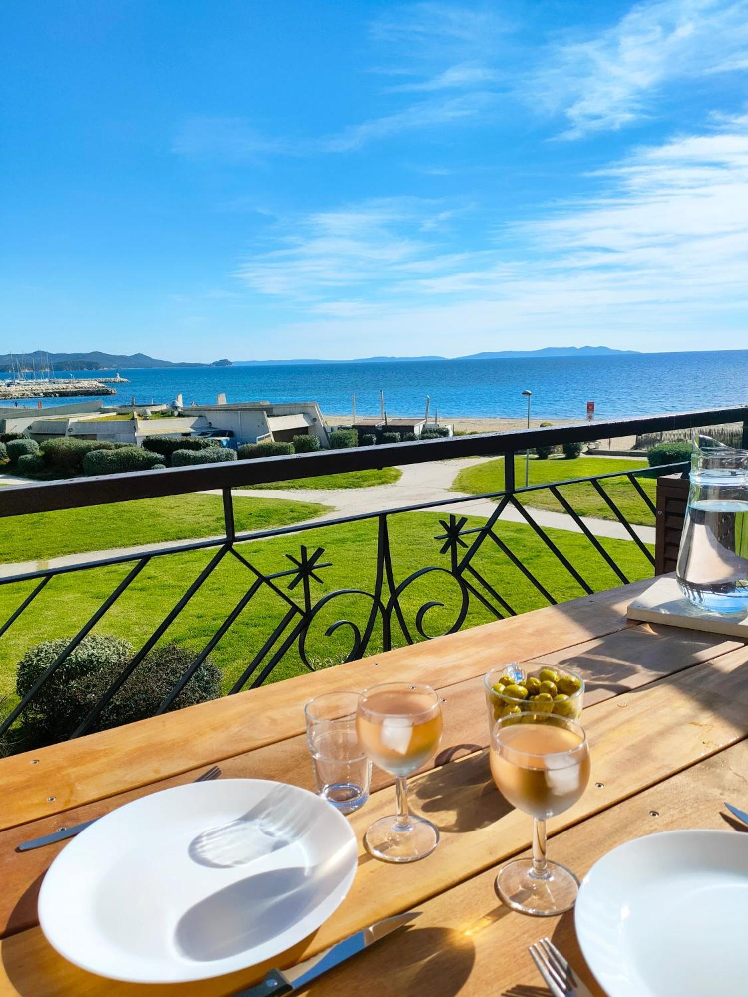Appartement Vue D'Or Les Pieds Dans L'Eau La Londe-les-Maures Exterior foto